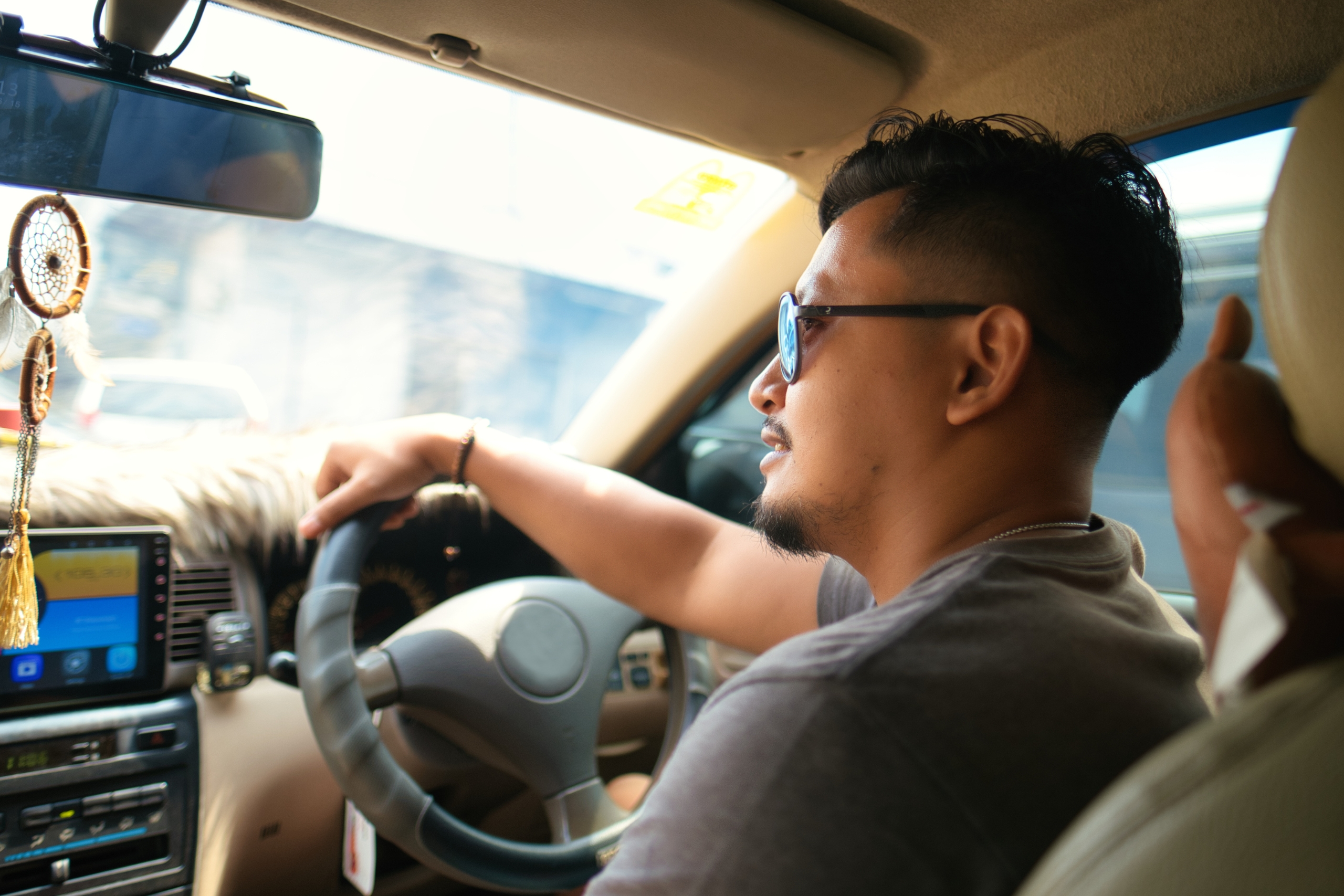 Self-Care On The Road The Practical Expert Guide To What To Bring And How To Genuinely Take Care Of Yourself During Long Travel